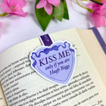 Marcapáginas magnético “Kiss me if you are Hugh Biggs”