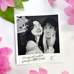 Polaroid - Evie y Trystan (Asistente del villano)