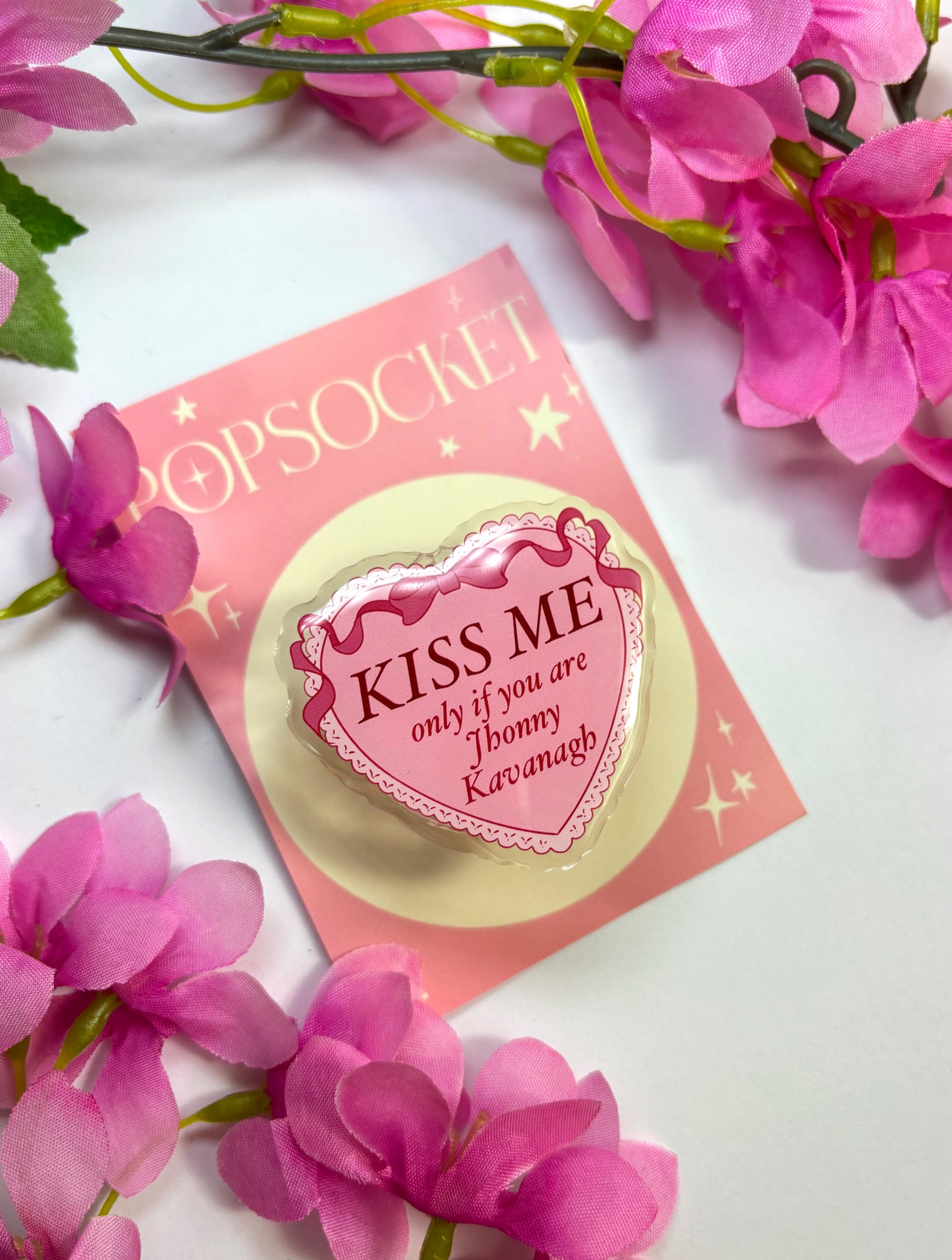 Phone grip (Kiss me Johnny Kavanagh)