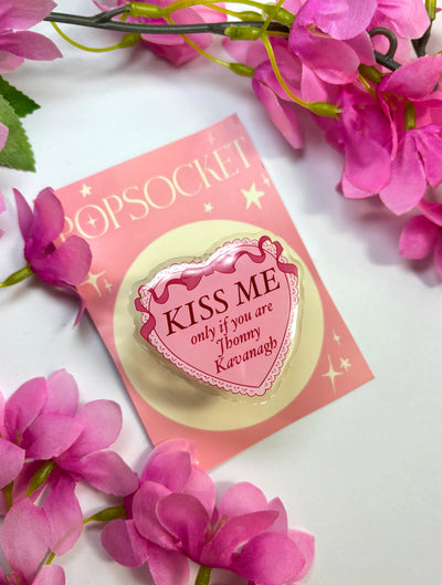 Phone grip (Kiss me Johnny Kavanagh)