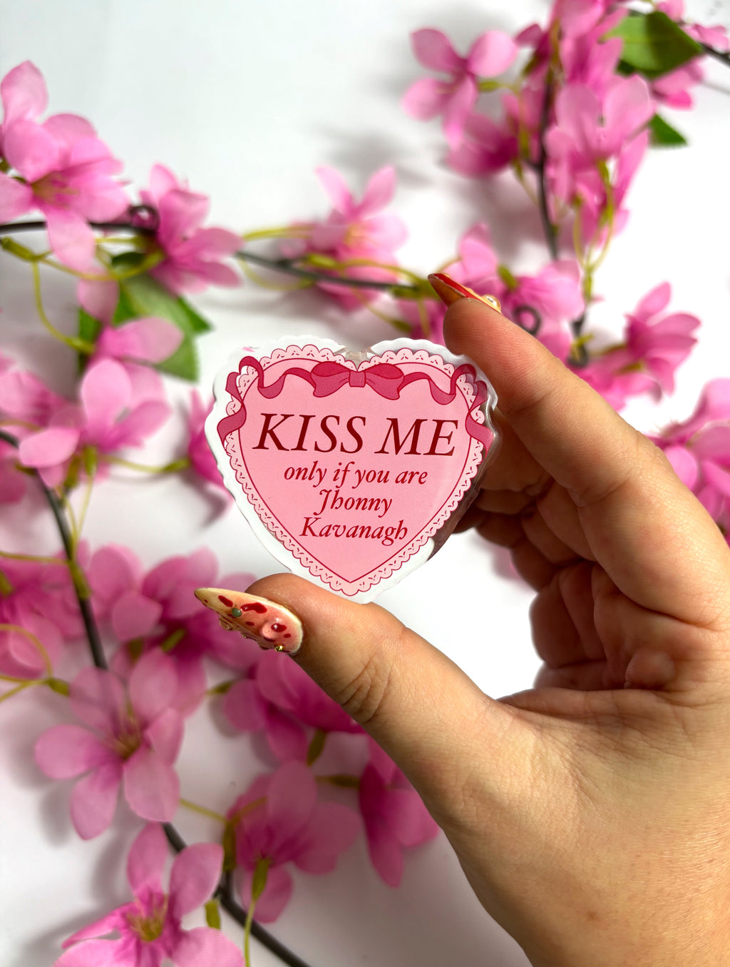 Phone grip (Kiss me Johnny Kavanagh)