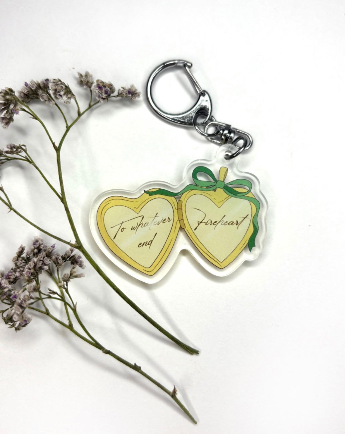 Throne of Glass heart keychain